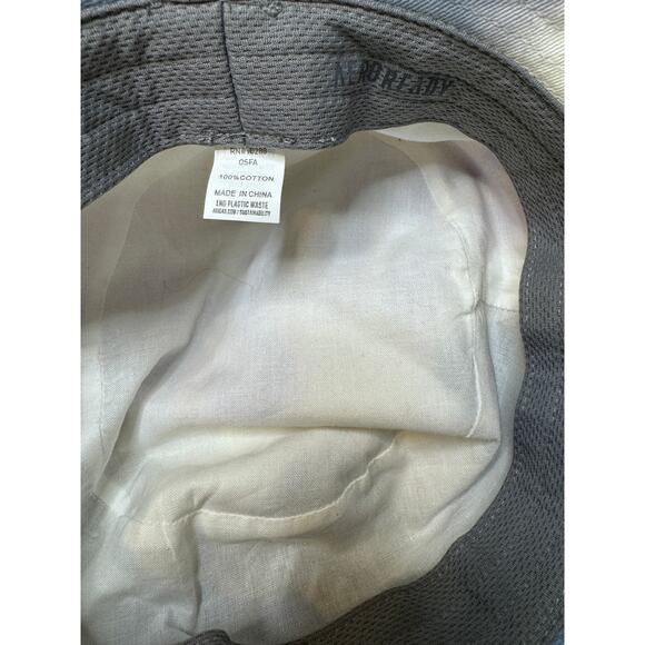 Adidas Color Wash Bucket hat - Picture 6 of 6